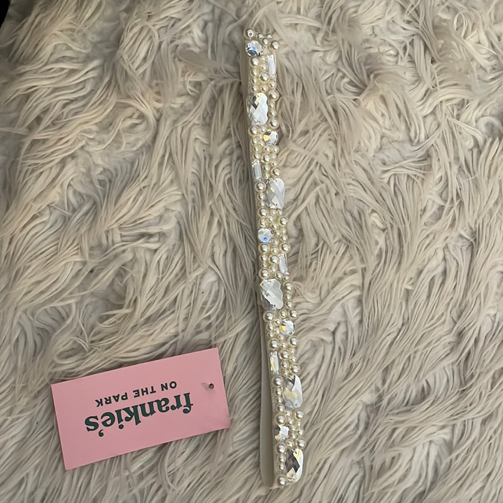 In deux trios girls pearl belt youth XL 14